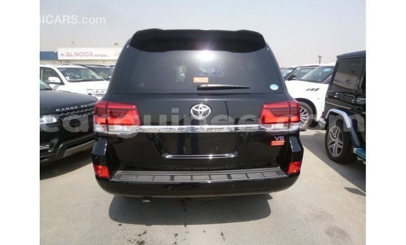 Buy Import Toyota Land Cruiser Black Car in Import - Dubai in Conakry Buy Import Toyota Land Cruiser Black Car in Import - Dubai in Conakry