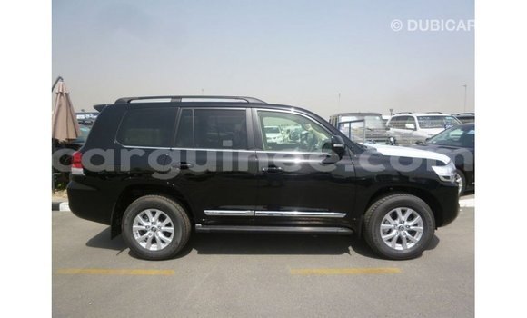 Buy Import Toyota Land Cruiser Black Car in Import - Dubai in Conakry Buy Import Toyota Land Cruiser Black Car in Import - Dubai in Conakry