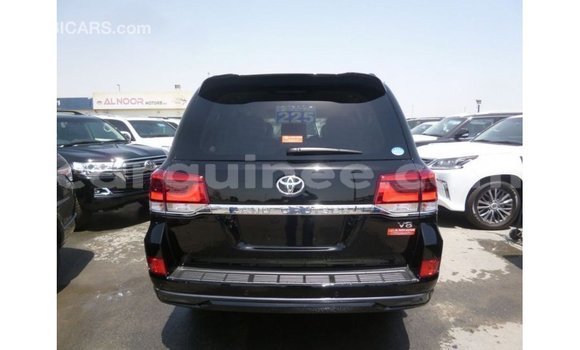 Buy Import Toyota Land Cruiser Black Car in Import - Dubai in Conakry Buy Import Toyota Land Cruiser Black Car in Import - Dubai in Conakry
