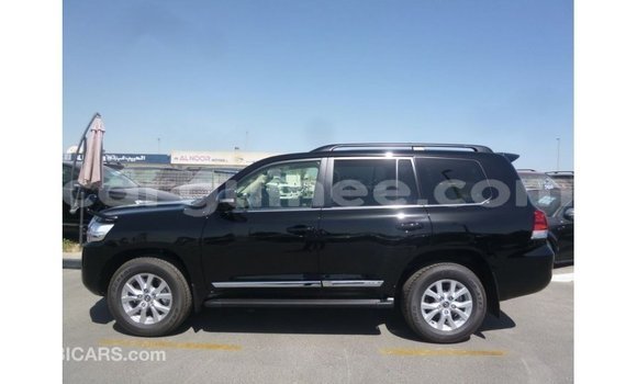 Buy Import Toyota Land Cruiser Black Car in Import - Dubai in Conakry Buy Import Toyota Land Cruiser Black Car in Import - Dubai in Conakry