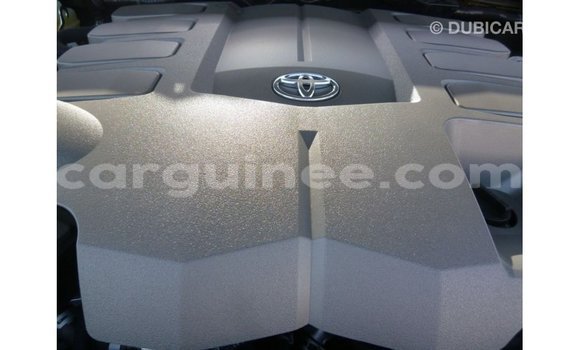 Buy Import Toyota Land Cruiser Black Car in Import - Dubai in Conakry Buy Import Toyota Land Cruiser Black Car in Import - Dubai in Conakry