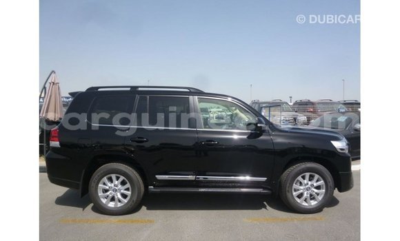 Buy Import Toyota Land Cruiser Black Car in Import - Dubai in Conakry Buy Import Toyota Land Cruiser Black Car in Import - Dubai in Conakry