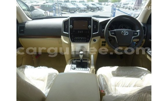Buy Import Toyota Land Cruiser Other Car in Import - Dubai in Conakry Buy Import Toyota Land Cruiser Other Car in Import - Dubai in Conakry