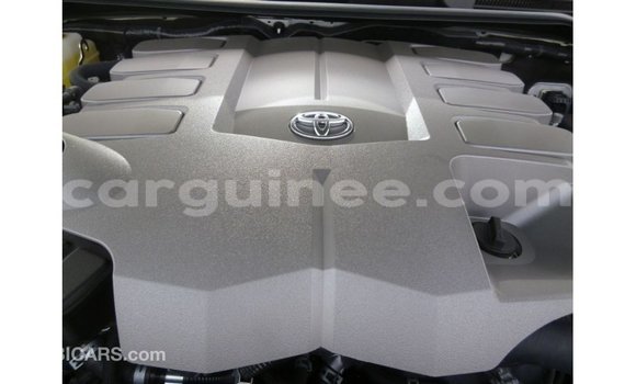 Buy Import Toyota Land Cruiser White Car in Import - Dubai in Conakry Buy Import Toyota Land Cruiser White Car in Import - Dubai in Conakry