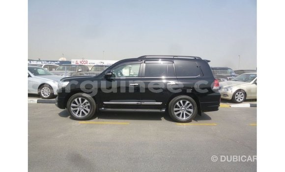 Acheter Import Voiture Toyota Land Cruiser Noir à Import - Dubai, Conakry Acheter Import Voiture Toyota Land Cruiser Noir à Import - Dubai, Conakry