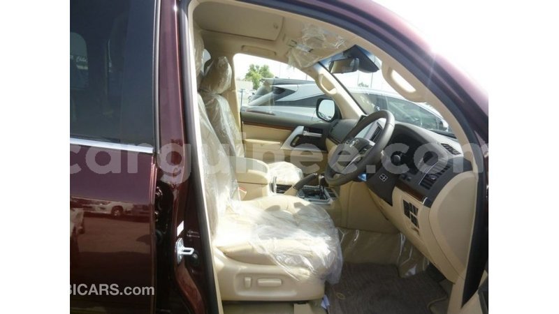 Big with watermark toyota land cruiser conakry import dubai 4786