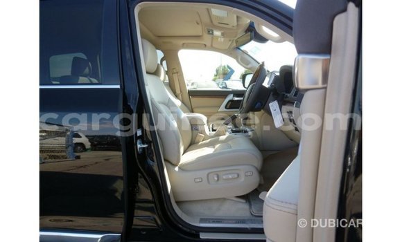 Buy Import Toyota Land Cruiser Black Car in Import - Dubai in Conakry Buy Import Toyota Land Cruiser Black Car in Import - Dubai in Conakry