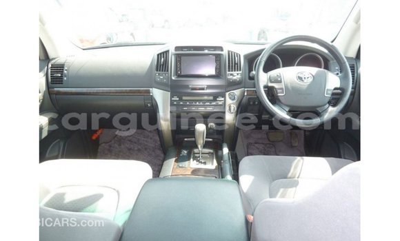 Buy Import Toyota Land Cruiser Other Car in Import - Dubai in Conakry Buy Import Toyota Land Cruiser Other Car in Import - Dubai in Conakry
