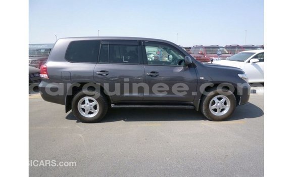 Buy Import Toyota Land Cruiser Other Car in Import - Dubai in Conakry Buy Import Toyota Land Cruiser Other Car in Import - Dubai in Conakry