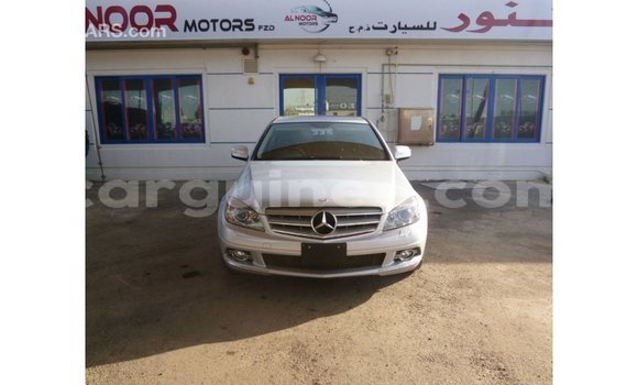 Acheter Import Voiture Mercedes-Benz 200 Autre à Import - Dubai, Conakry Acheter Import Voiture Mercedes-Benz 200 Autre à Import - Dubai, Conakry