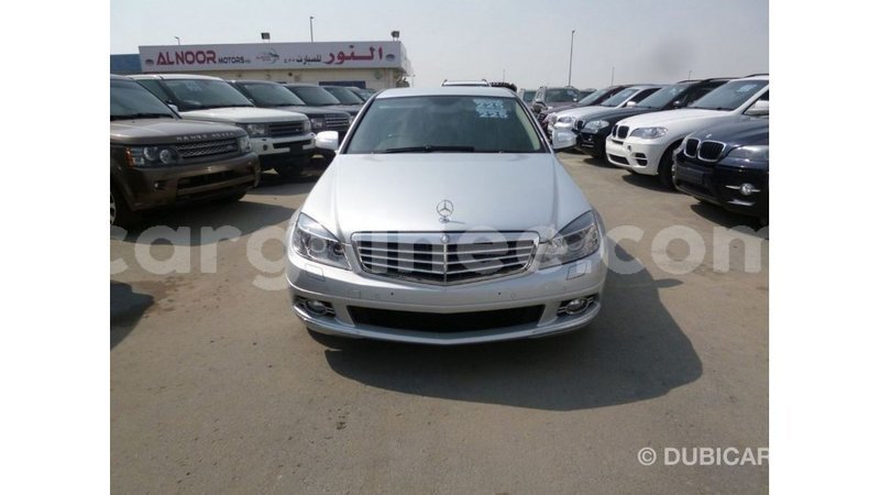 Big with watermark mercedes benz 200 conakry import dubai 4790