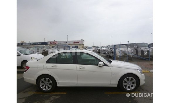 Buy Import Mercedes-Benz 200 White Car in Import - Dubai in Conakry Buy Import Mercedes-Benz 200 White Car in Import - Dubai in Conakry
