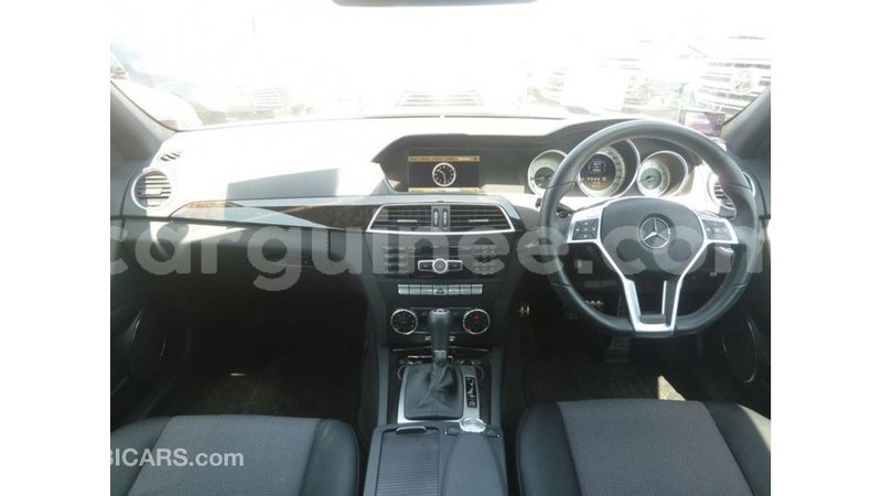 Big with watermark mercedes benz 200 conakry import dubai 4793