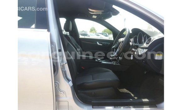 Acheter Import Voiture Mercedes-Benz 200 Autre à Import - Dubai, Conakry Acheter Import Voiture Mercedes-Benz 200 Autre à Import - Dubai, Conakry