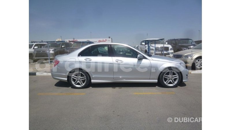 Big with watermark mercedes benz 200 conakry import dubai 4793