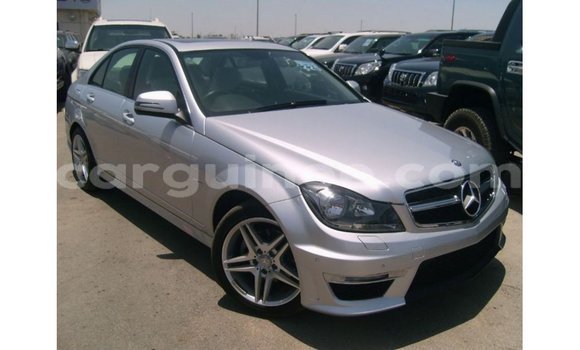 Buy Import Mercedes-Benz 190 Other Car in Import - Dubai in Conakry Buy Import Mercedes-Benz 190 Other Car in Import - Dubai in Conakry