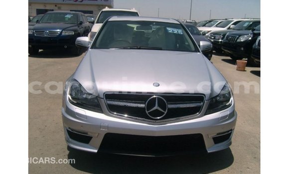 Buy Import Mercedes-Benz 190 Other Car in Import - Dubai in Conakry Buy Import Mercedes-Benz 190 Other Car in Import - Dubai in Conakry