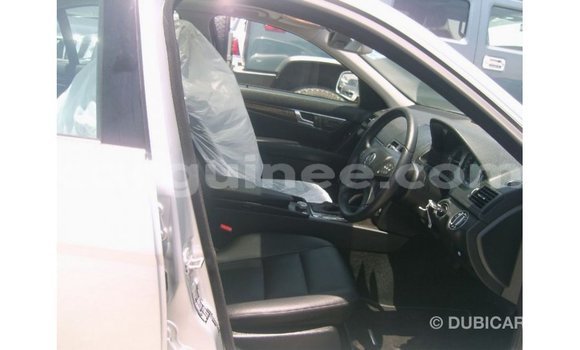 Buy Import Mercedes-Benz 190 Other Car in Import - Dubai in Conakry Buy Import Mercedes-Benz 190 Other Car in Import - Dubai in Conakry