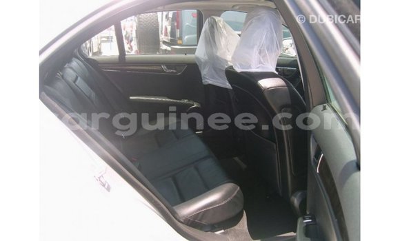 Buy Import Mercedes-Benz 190 Other Car in Import - Dubai in Conakry Buy Import Mercedes-Benz 190 Other Car in Import - Dubai in Conakry