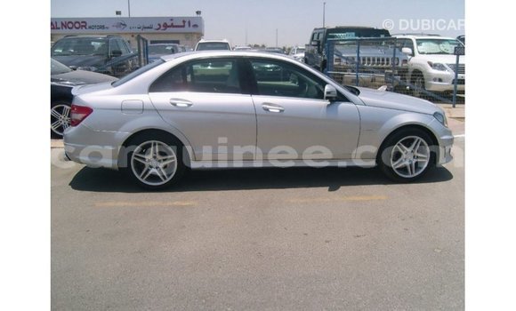 Buy Import Mercedes-Benz 190 Other Car in Import - Dubai in Conakry Buy Import Mercedes-Benz 190 Other Car in Import - Dubai in Conakry