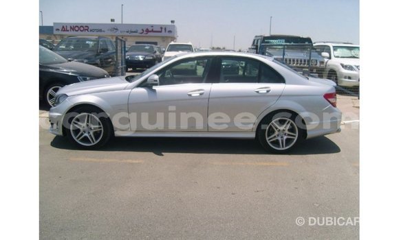 Buy Import Mercedes-Benz 190 Other Car in Import - Dubai in Conakry Buy Import Mercedes-Benz 190 Other Car in Import - Dubai in Conakry
