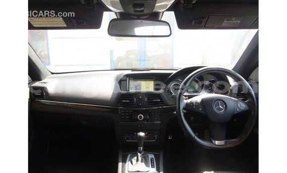 Buy Import Mercedes-Benz 190 Other Car in Import - Dubai in Conakry Buy Import Mercedes-Benz 190 Other Car in Import - Dubai in Conakry