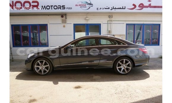 Buy Import Mercedes-Benz 190 Other Car in Import - Dubai in Conakry Buy Import Mercedes-Benz 190 Other Car in Import - Dubai in Conakry