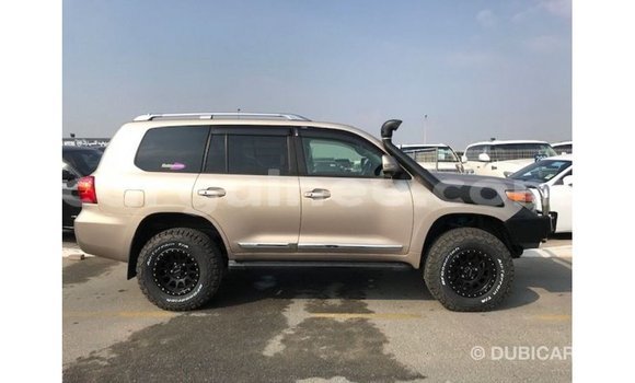 Buy Import Toyota Land Cruiser Other Car in Import - Dubai in Conakry Buy Import Toyota Land Cruiser Other Car in Import - Dubai in Conakry