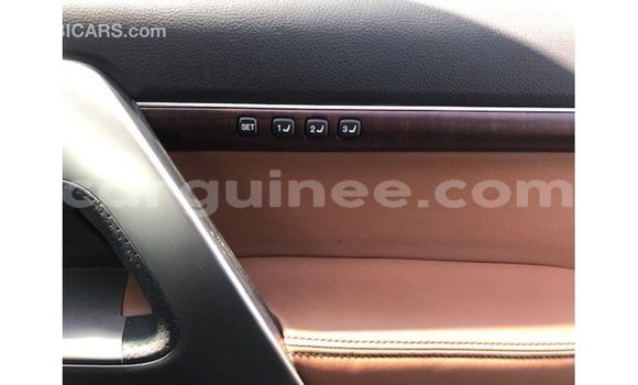 Acheter Import Voiture Toyota Land Cruiser Autre à Import - Dubai, Conakry Acheter Import Voiture Toyota Land Cruiser Autre à Import - Dubai, Conakry