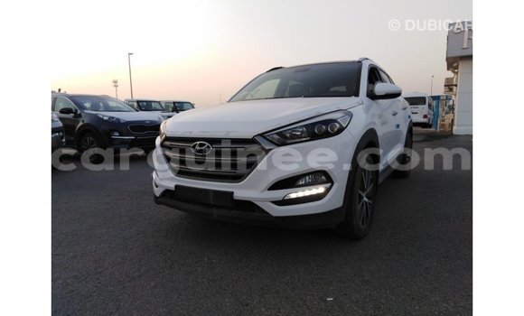 Buy Import Hyundai Tucson White Car in Import - Dubai in Conakry Buy Import Hyundai Tucson White Car in Import - Dubai in Conakry
