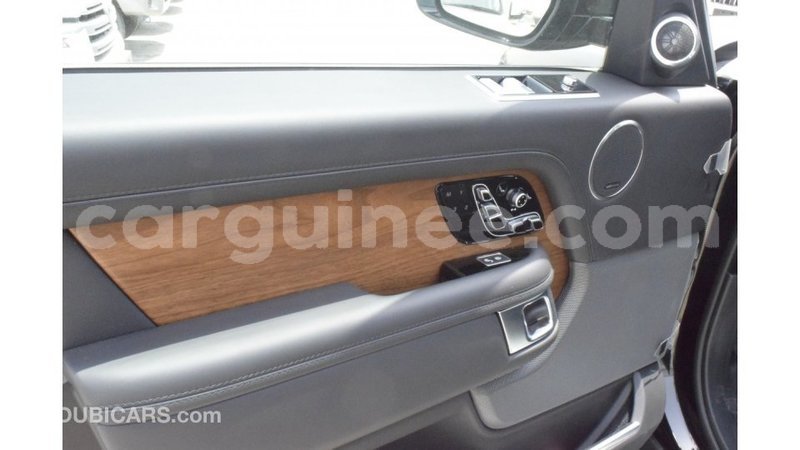 Big with watermark land rover range rover conakry import dubai 4813