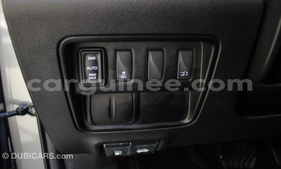 Acheter Import Voiture Renault Koleos Blanc à Import - Dubai, Conakry Acheter Import Voiture Renault Koleos Blanc à Import - Dubai, Conakry