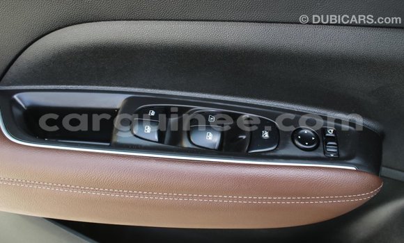 Acheter Import Voiture Renault Koleos Blanc à Import - Dubai, Conakry Acheter Import Voiture Renault Koleos Blanc à Import - Dubai, Conakry