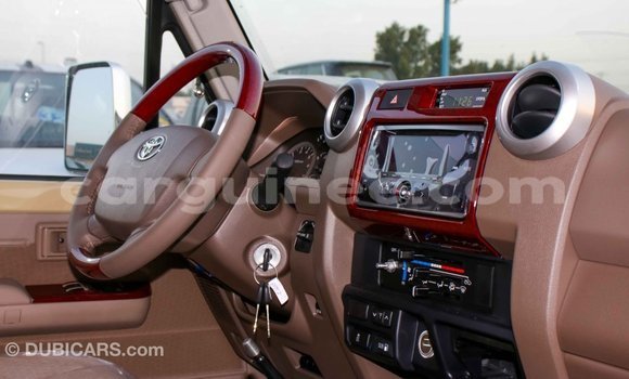 Buy Import Toyota Land Cruiser Beige Car in Import - Dubai in Conakry Buy Import Toyota Land Cruiser Beige Car in Import - Dubai in Conakry