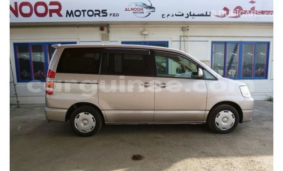 Buy Import Toyota Voxy Other Car in Import - Dubai in Conakry Buy Import Toyota Voxy Other Car in Import - Dubai in Conakry