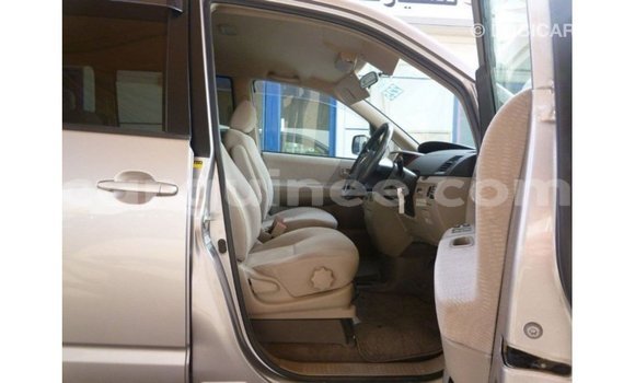 Buy Import Toyota Voxy Other Car in Import - Dubai in Conakry Buy Import Toyota Voxy Other Car in Import - Dubai in Conakry