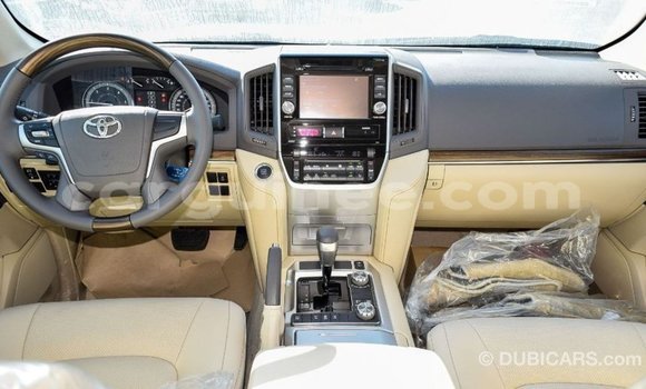 Buy Import Toyota Land Cruiser Black Car in Import - Dubai in Conakry Buy Import Toyota Land Cruiser Black Car in Import - Dubai in Conakry