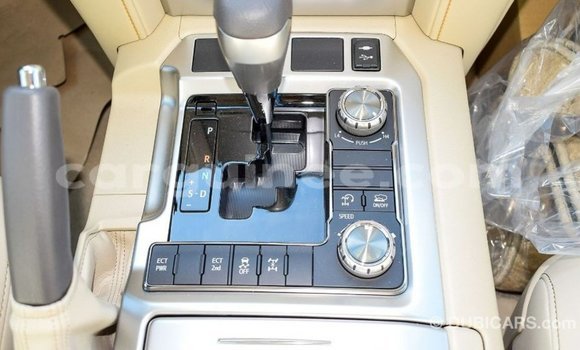 Buy Import Toyota Land Cruiser Black Car in Import - Dubai in Conakry Buy Import Toyota Land Cruiser Black Car in Import - Dubai in Conakry