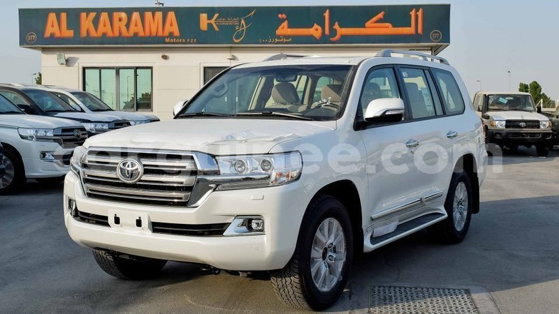 Big with watermark toyota land cruiser conakry import dubai 4824