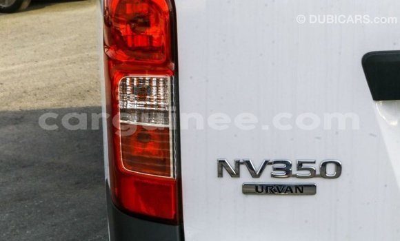 Acheter Import Voiture Nissan Urvan Blanc à Import - Dubai, Conakry Acheter Import Voiture Nissan Urvan Blanc à Import - Dubai, Conakry