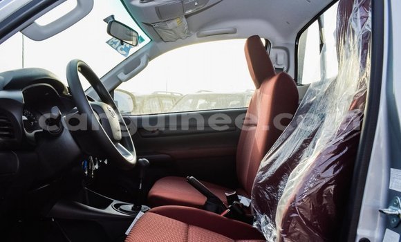 Acheter Import Voiture Toyota Hilux Autre à Import - Dubai, Conakry Acheter Import Voiture Toyota Hilux Autre à Import - Dubai, Conakry