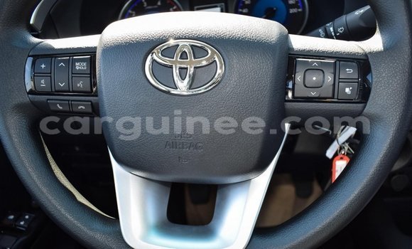 Acheter Import Voiture Toyota Hilux Autre à Import - Dubai, Conakry Acheter Import Voiture Toyota Hilux Autre à Import - Dubai, Conakry
