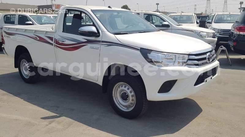 Big with watermark toyota hilux conakry import dubai 4845