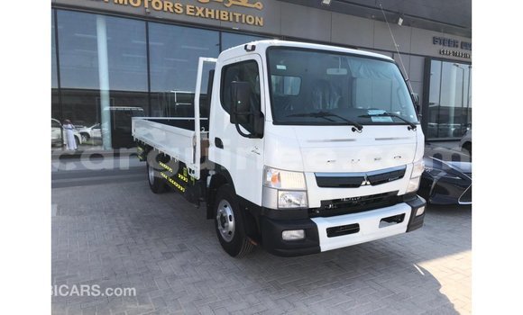 Buy Import Mitsubishi Carisma White Car in Import - Dubai in Conakry Buy Import Mitsubishi Carisma White Car in Import - Dubai in Conakry
