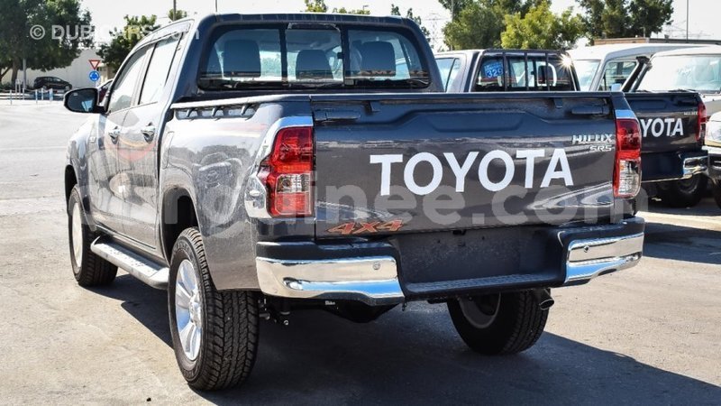 Big with watermark toyota hilux conakry import dubai 4851