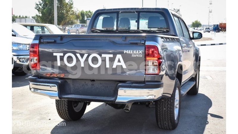 Big with watermark toyota hilux conakry import dubai 4851