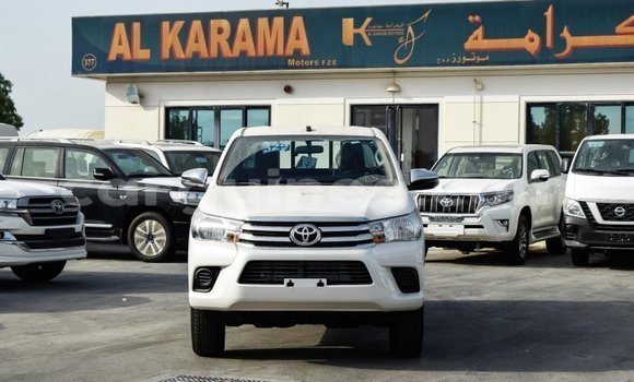 Buy Import Toyota Hilux White Car in Import - Dubai in Conakry Buy Import Toyota Hilux White Car in Import - Dubai in Conakry