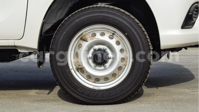 Big with watermark toyota hilux conakry import dubai 4857