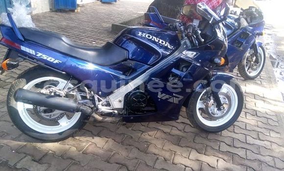 Acheter Occasion Moto Honda VFR Bleu à Conakry, Conakry