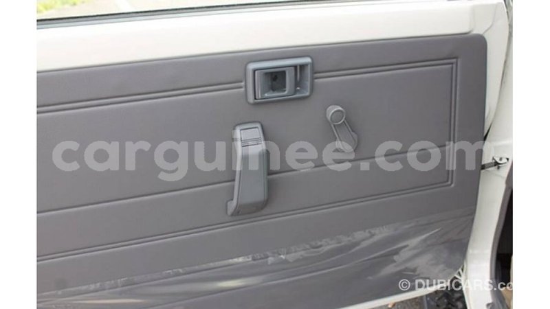 Big with watermark toyota land cruiser conakry import dubai 4872